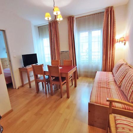 Oo, T2, Centre Luchon, Wifi, Casier A Skis, Ascenseur, 4 Personnes Bagnères-de-Luchon Exterior foto
